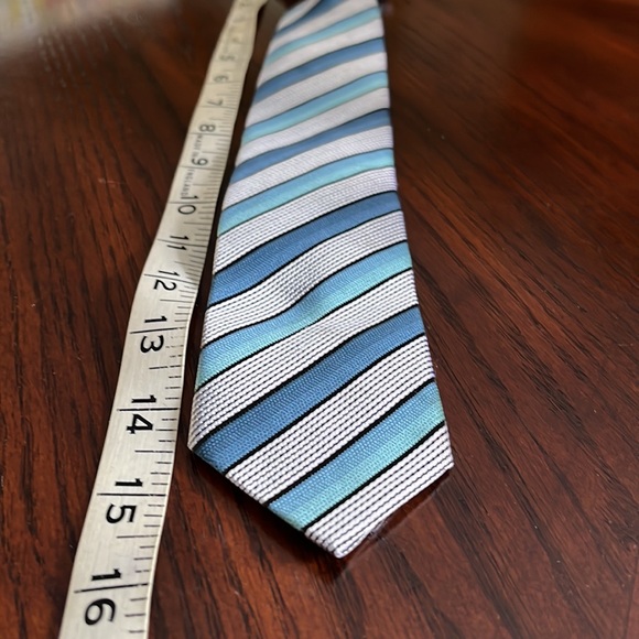 🎉5/$25🎉 Clip-on tie, Boy - Picture 6 of 7